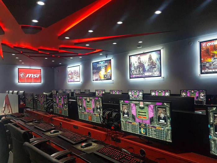 لذت PS5 و ایکس باکس گروهی در بهترین مراکز گیم نت تهران + آدرس و مشخصات  Game