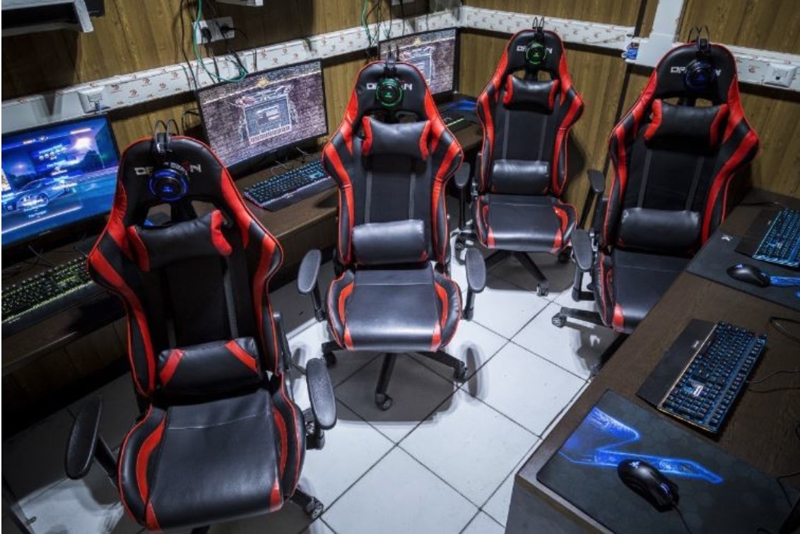 لذت PS5 و ایکس باکس گروهی در بهترین مراکز گیم نت تهران + آدرس و مشخصات  Game